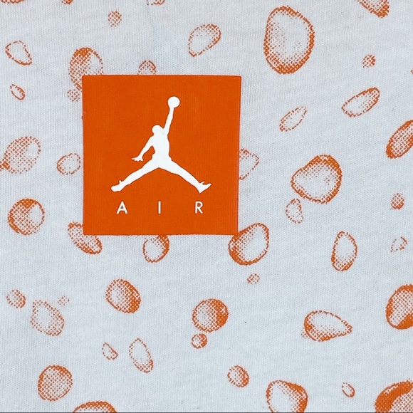 Michael Jordan Air - Jumpman graphic tee shirt. - Picture 3 of 10